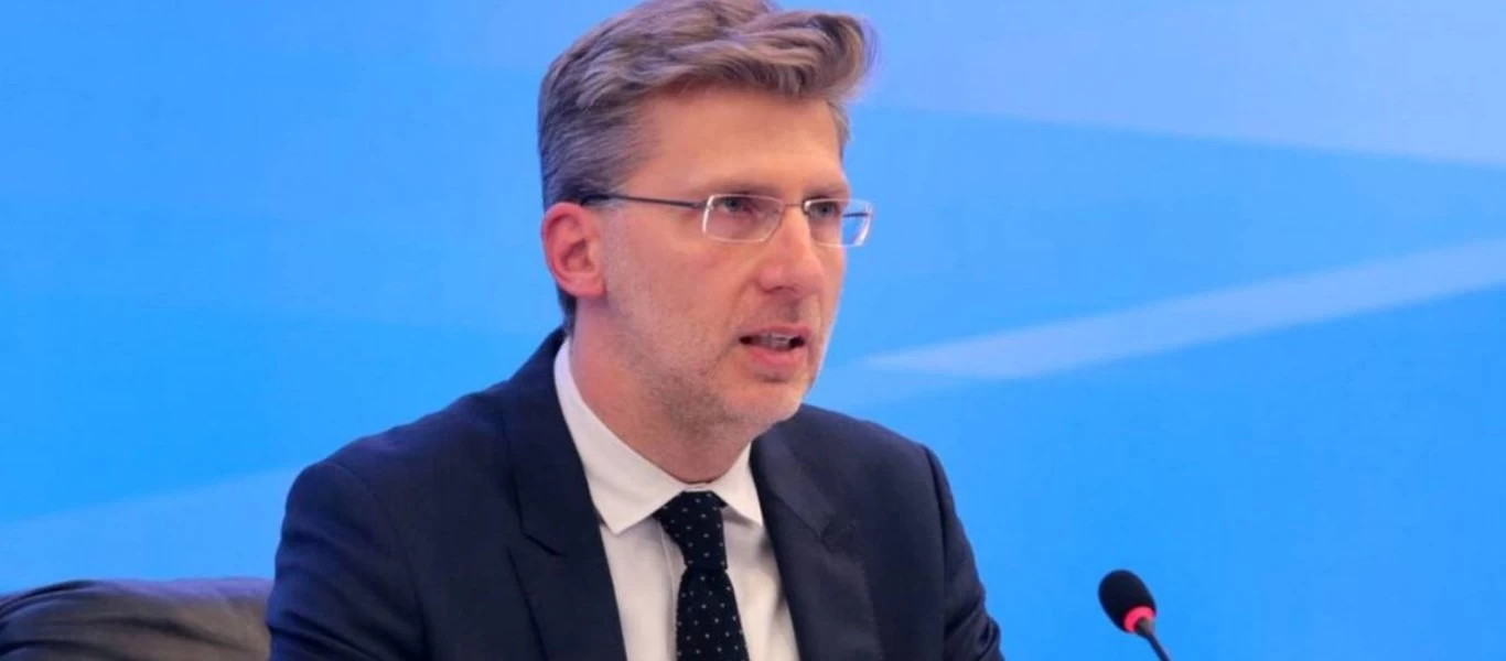 Σκέρτσος: Από τον ΓΑΠ μέχρι τον Μητσοτάκη ένα τσιγάρο δρόμος...